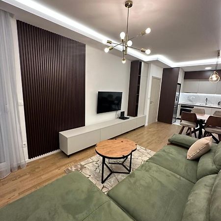 Luxury Apartments D&B Podgorica Bagian luar foto