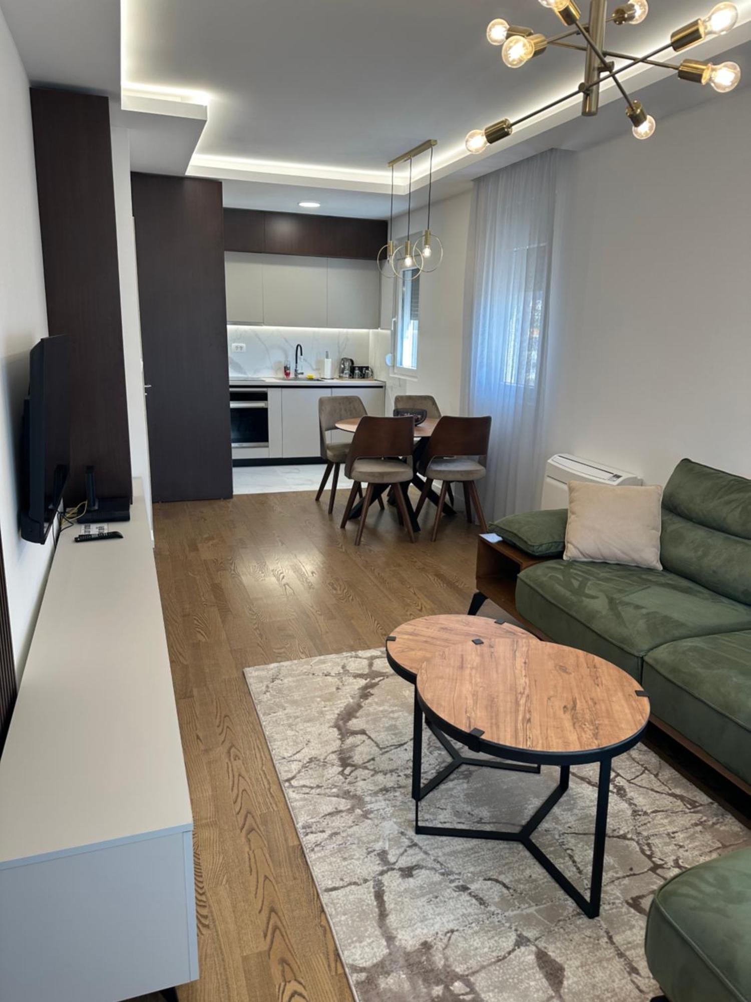 Luxury Apartments D&B Podgorica Bagian luar foto